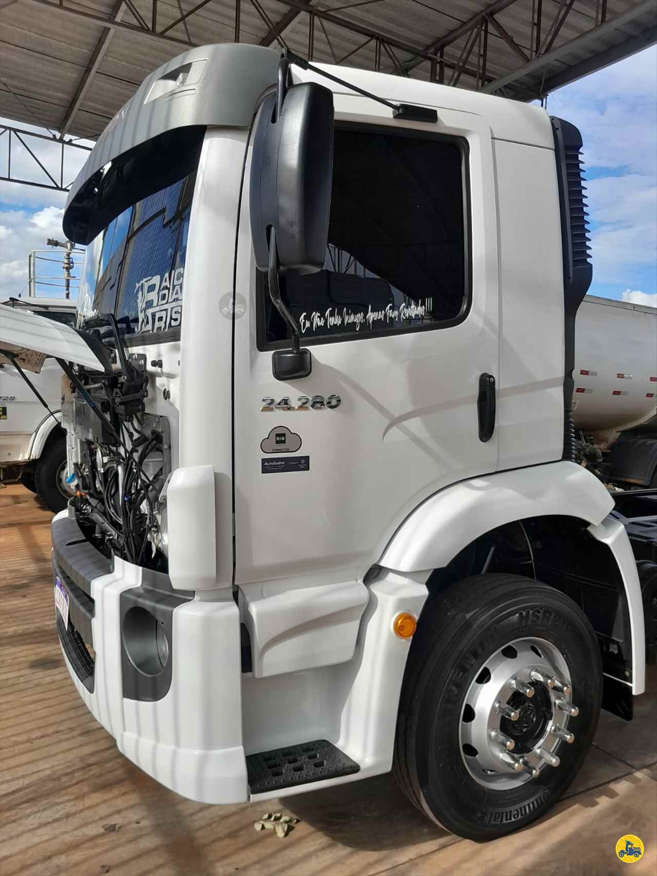 CAMINHAO VOLKSWAGEN VW 24280 Chassis Truck 6x2 Mossin Caminhões SERTAOZINHO SÃO PAULO SP